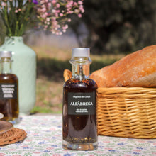 Load image into Gallery viewer, Aceite de Oliva con Albahaca - 250ml