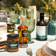 Load image into Gallery viewer, Cata de Aceite Privada en la Costa Brava
