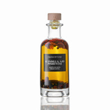 Load image into Gallery viewer, Aceite de Oliva con Guindilla, Ajo y Pimientas - 250ml

