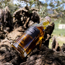 Load image into Gallery viewer, Aceite de Oliva con Trufa Negra - 250ml
